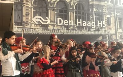 Concert op het Centraal Station Den Haag